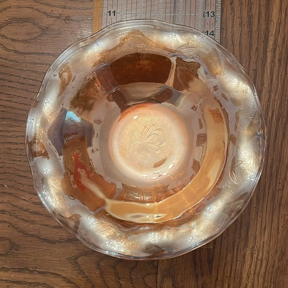 Jeannette‎ Floragold Louisa Depression Glass Tea Cups and bowls Iridescent